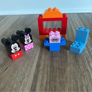 Lego Duplo Mickey & Minnie clubhouse cafe, building set